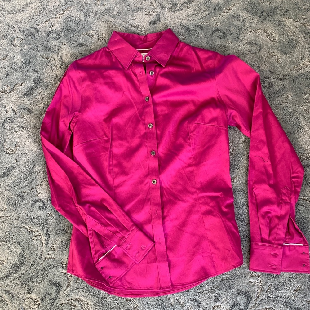 Banana Republic Bright Pink Tailored Stretch Woman’s Dress Shirt. Size 8. NWT